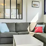 בית נופש Gorgeous In Saint-Germain-sur-Ay