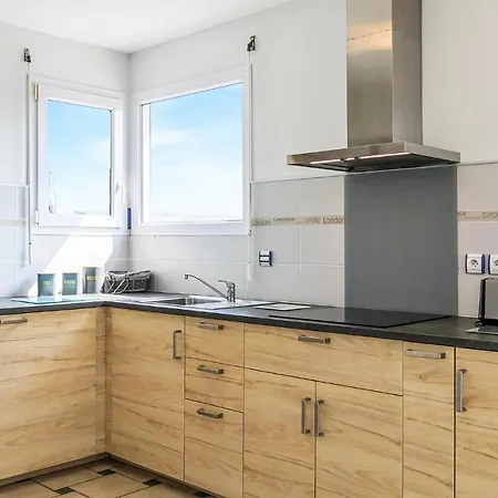 Lovely Home In Saint-Germain-Sur-Ay