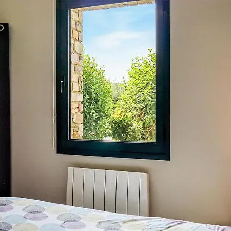 Gorgeous In Saint-Germain-sur-Ay