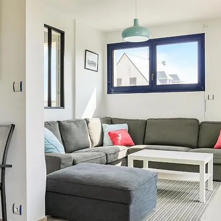 Gorgeous In Holiday home Saint-Germain-sur-Ay